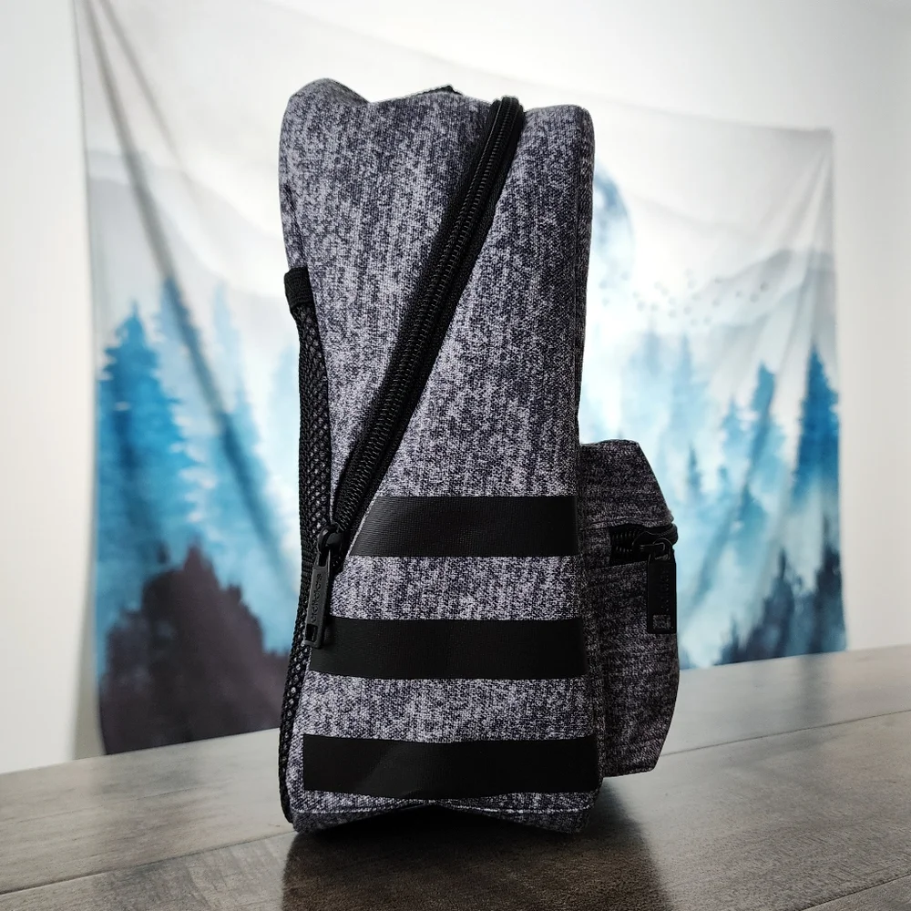 Adidas Santiago Insulated Lunch Bag Gray Black NWT - Picture 11 of 15